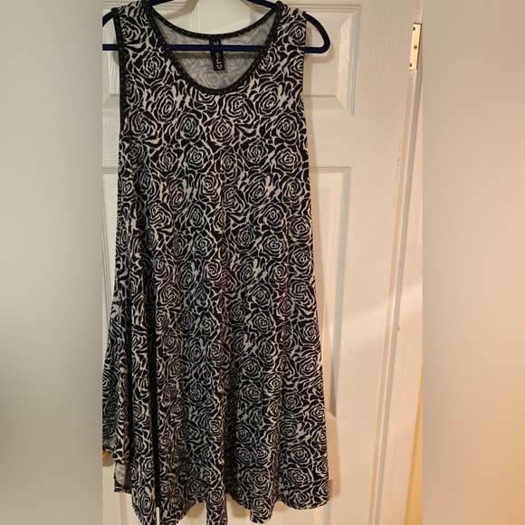 Noblu Sleeveless Printed Dress- Size L - Picture 1 of 4